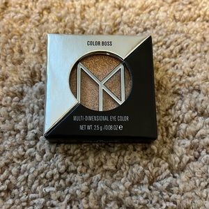 IL Makiage eye shadow. SOLD!